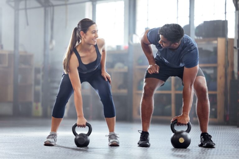 Lee más sobre el artículo Guía completa para principiantes en entrenamiento de fuerza